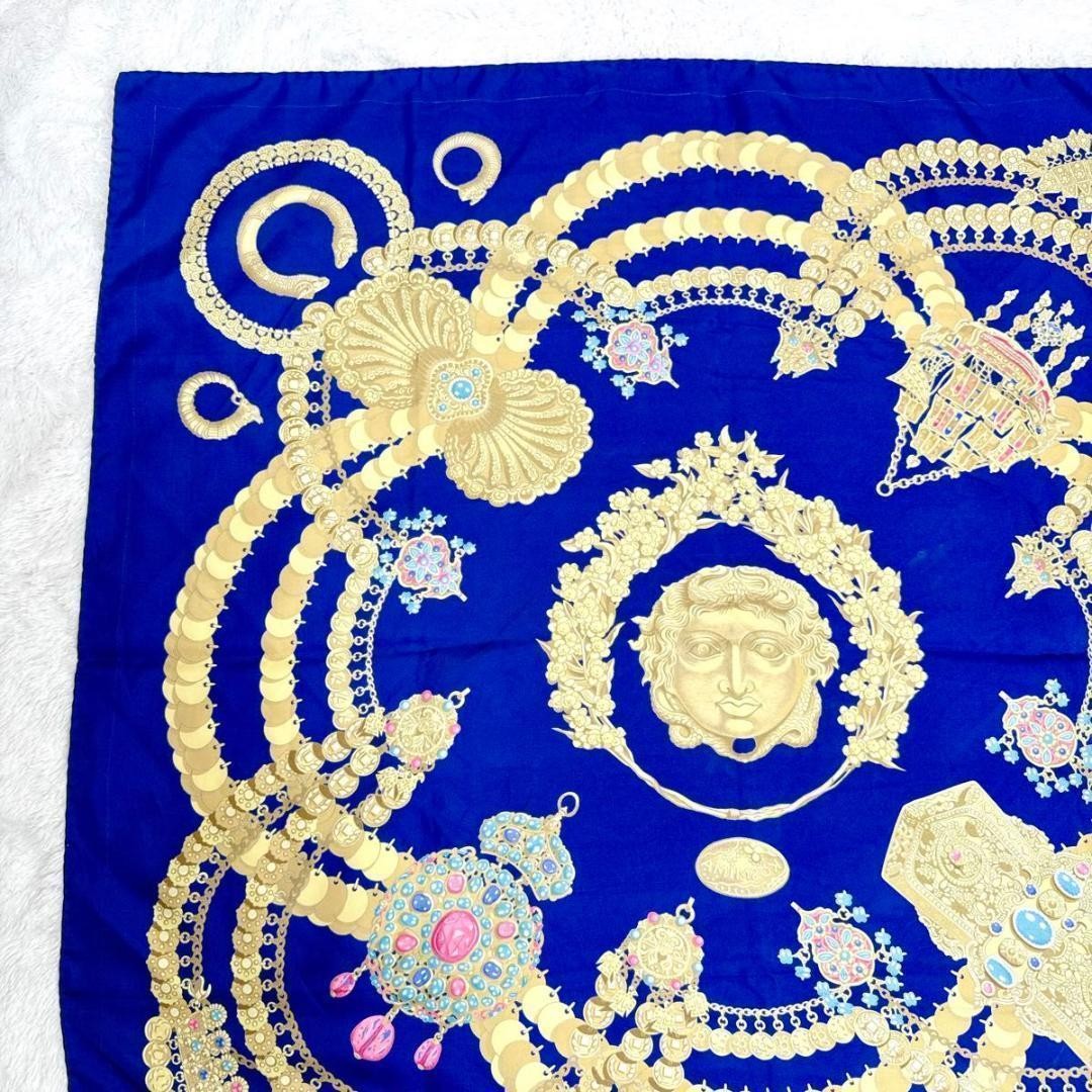 Rare Hermes Carre 90 Scarf Gold Decoration Navy