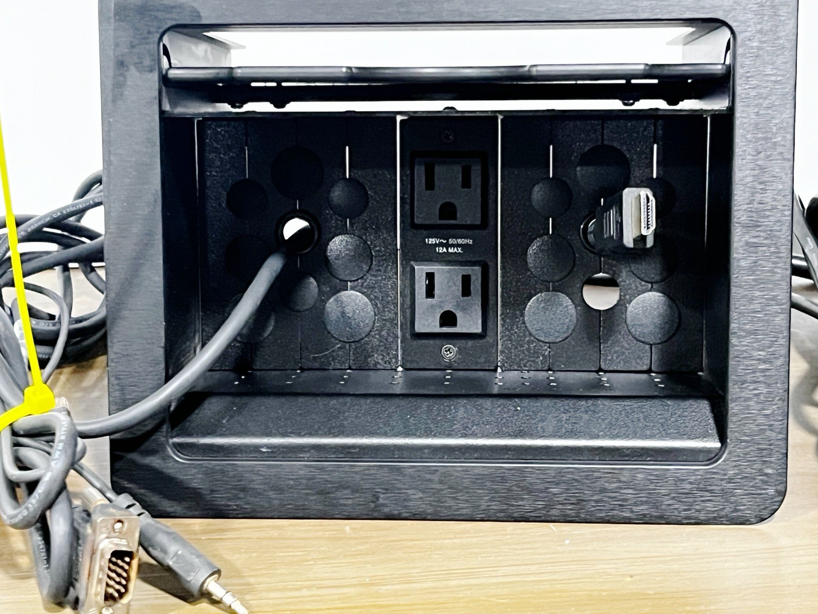 Extron Cable Cubby 800 Table Box AV Connectivity Hub w/ Power HDMI VGA Audio