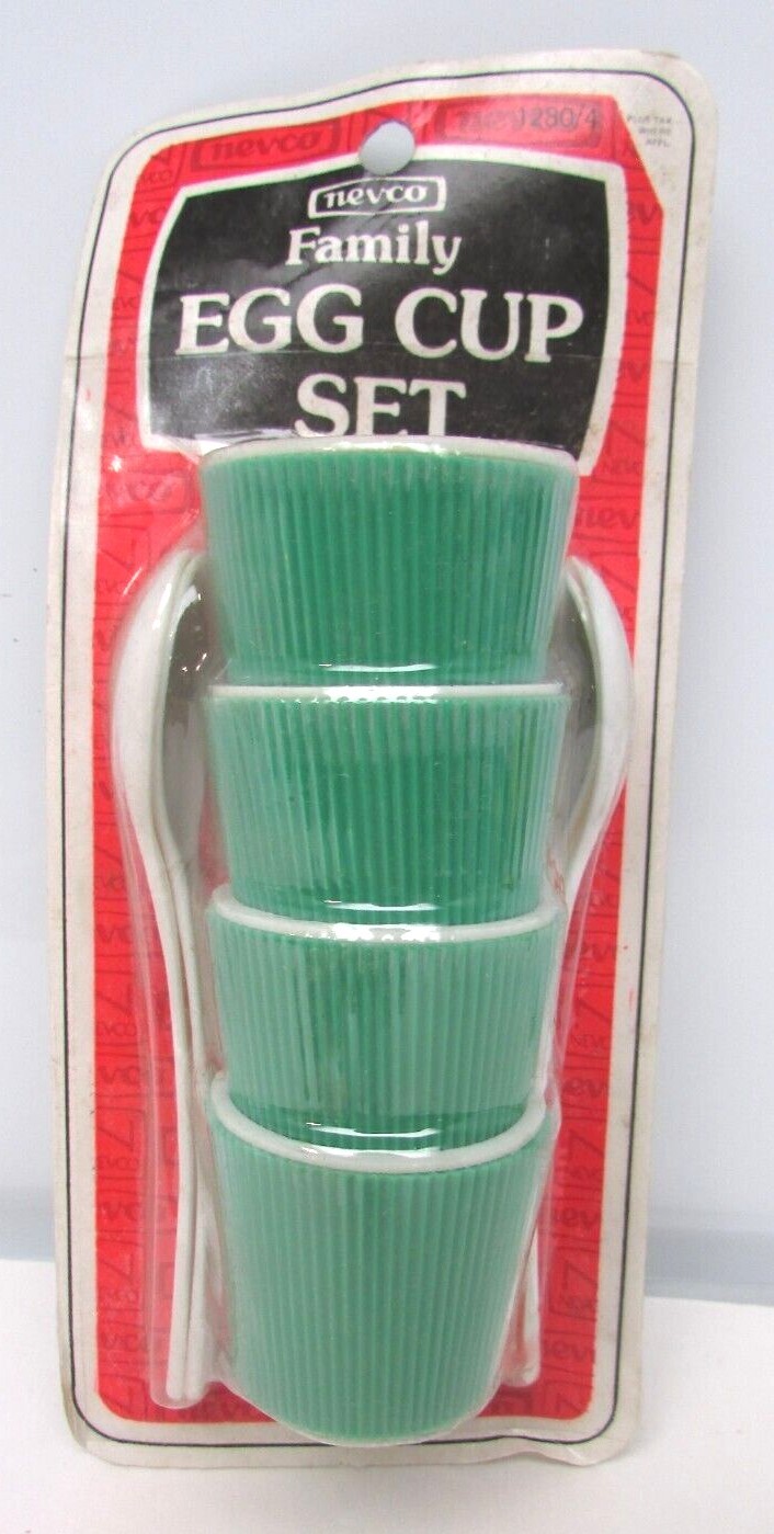 Rare Vintage Nevco Family Egg Cup Set of 4 w/ Spoons NOS NEW Green