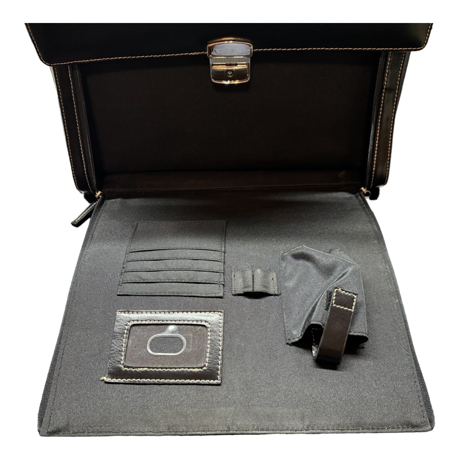 Wilson’s Leather Black Computer Messenger Bag Front Zippers Strap