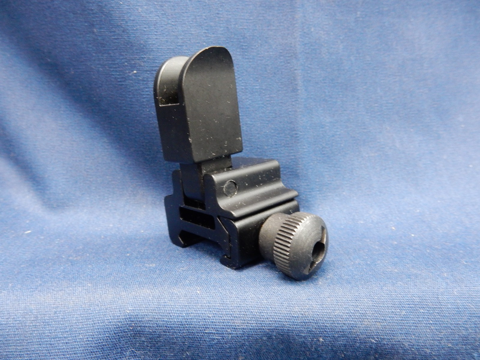NcSTAR MARFLF Universal Adjustable Front Flip Up Sight for Rifles