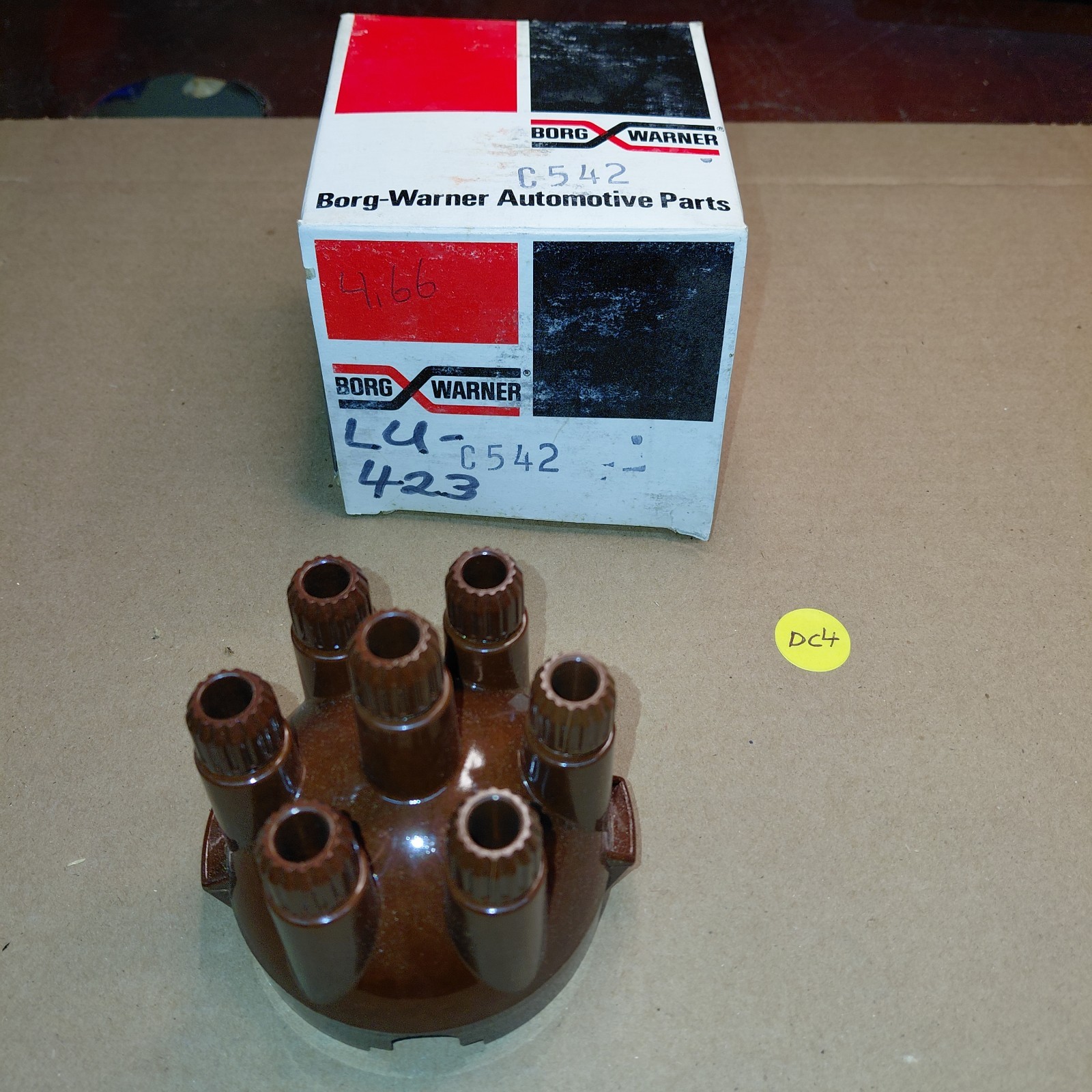 Borg Warner Distributor Cap C-542