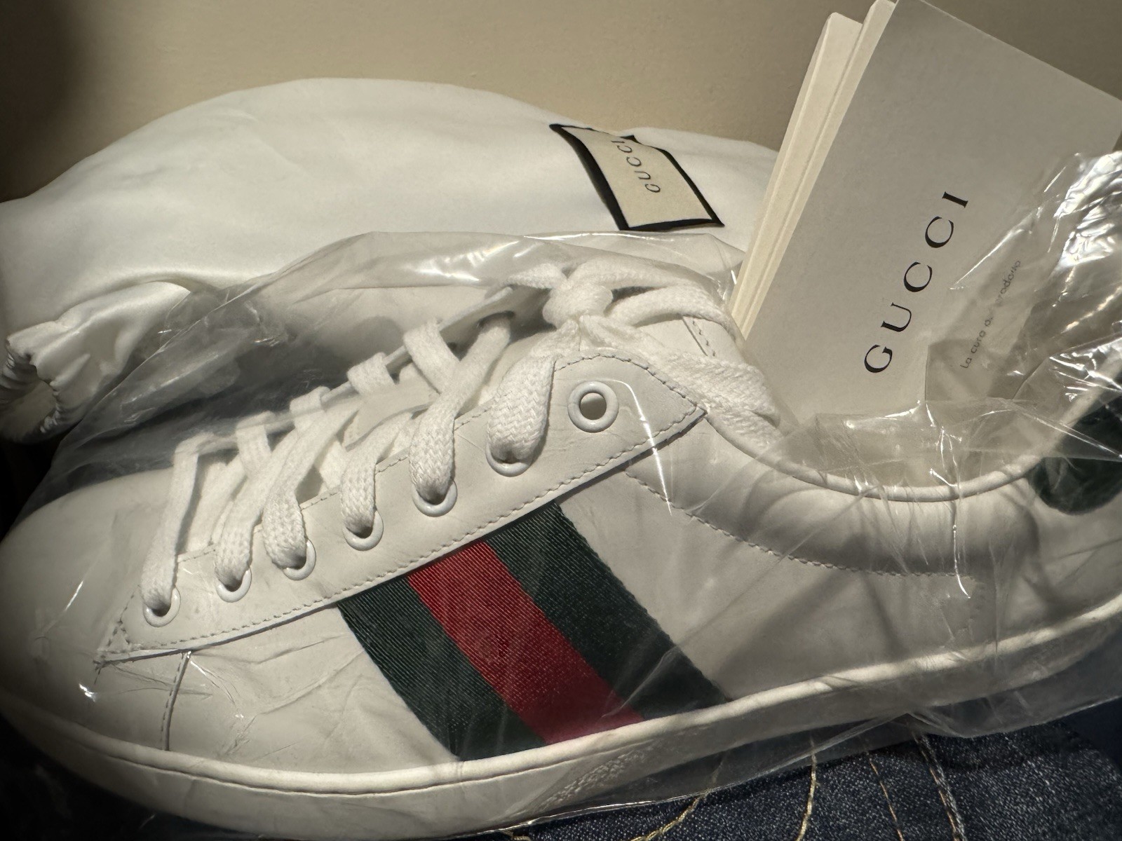 Gucci Shoes Size 9 Brand New