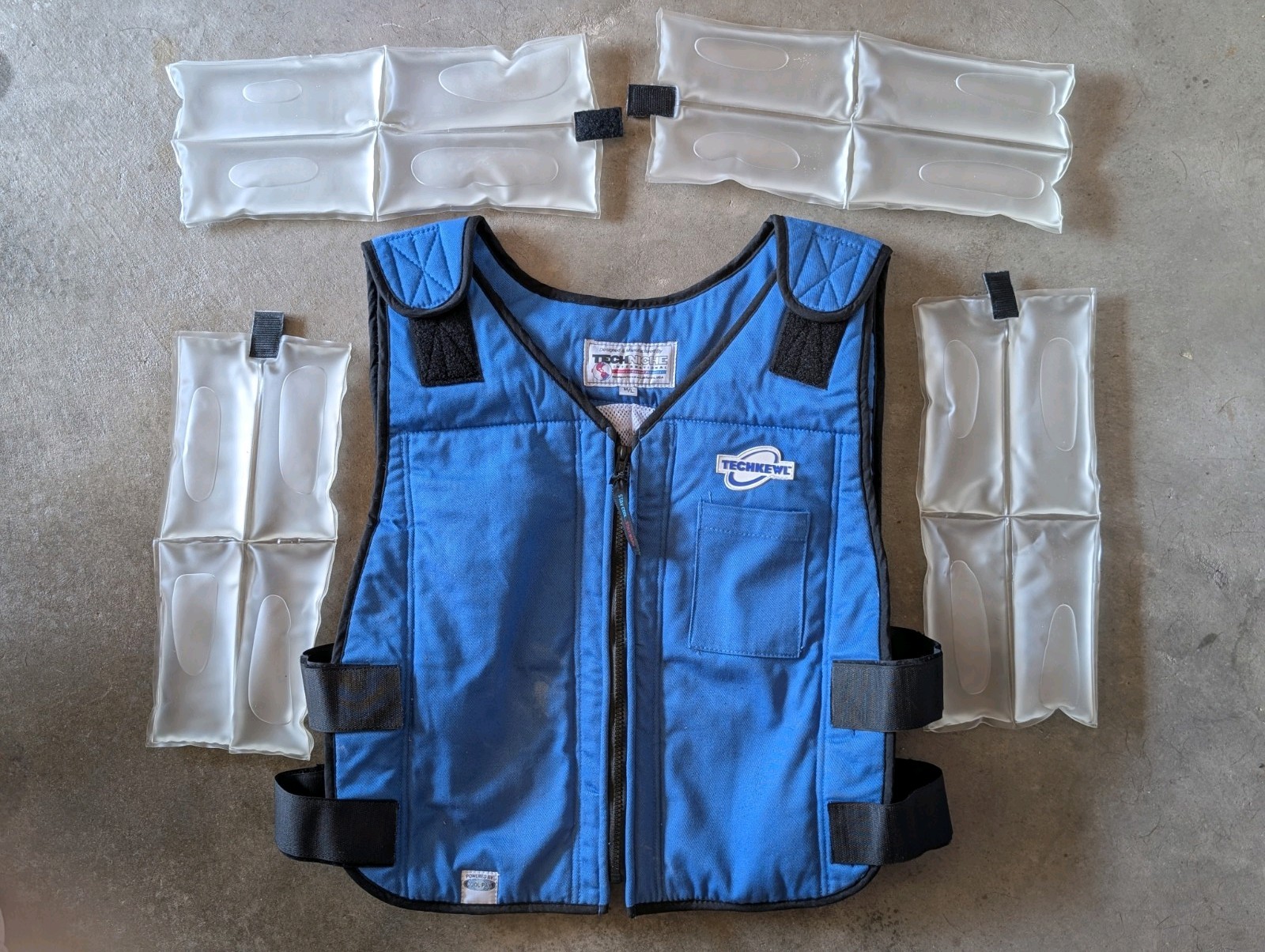 TechNiche TechKewl 6626 Cooling Vest M/L Blue PCM With 4 Cool Pax Inserts