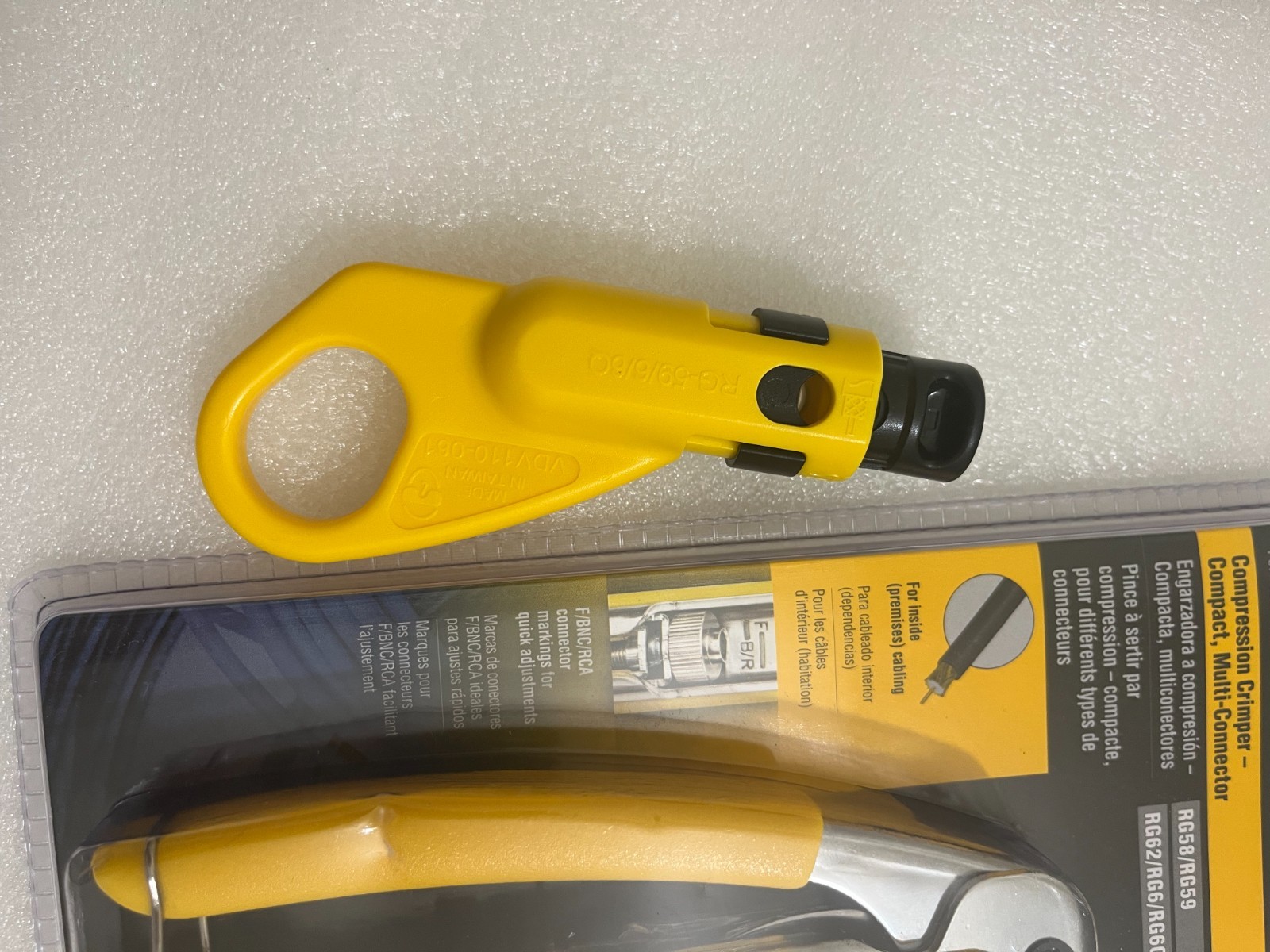 Klein Tools LanMap /CoaxMap Kit 11 pcs and new VDV211-048 and Scout Pro 2 Case