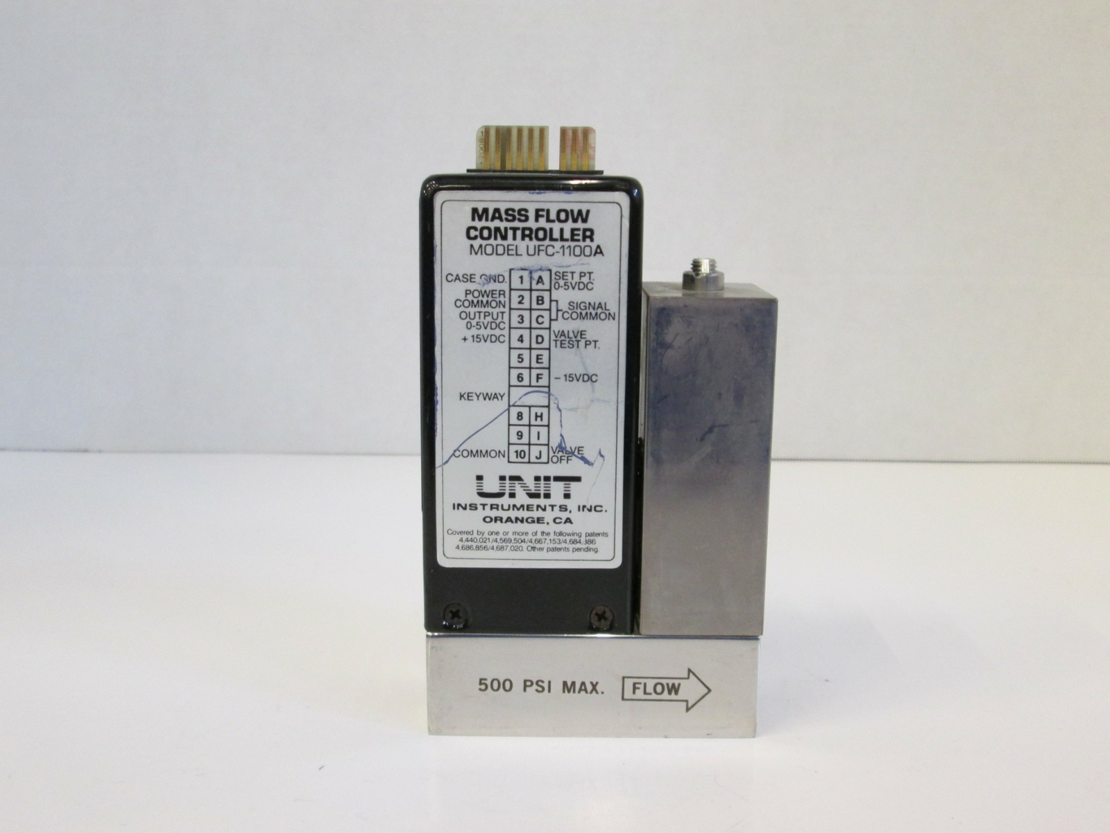 Unit UFC-1100A Mass Flow Controller MFC, O2, 2 SLPM, 1/4" Male