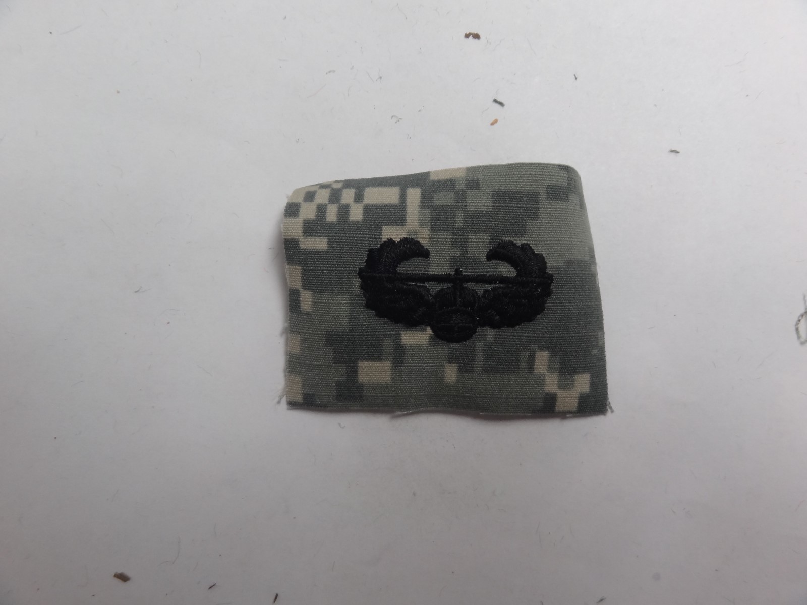 GENUINE US MILITARY INSIGNIA BADGE SEW ON ACU DIGITAL AIR ASSAULT QUALIFICATION