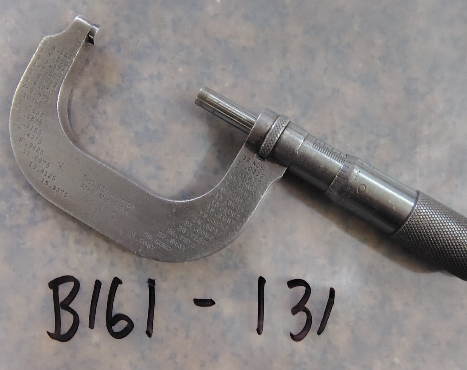 🗽VINTAGE STARRETT No.213-C 1-2" MICROMETER