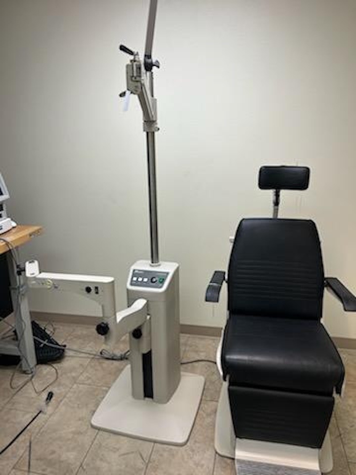 Marco Encore Exam Chair with Marco Deluxe 2 NC Instrument Stand