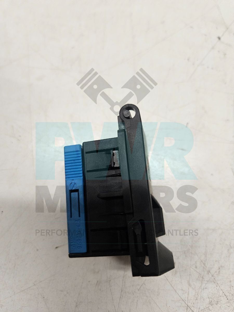 BMW X5 E53 OBD Plug Socket 8408030