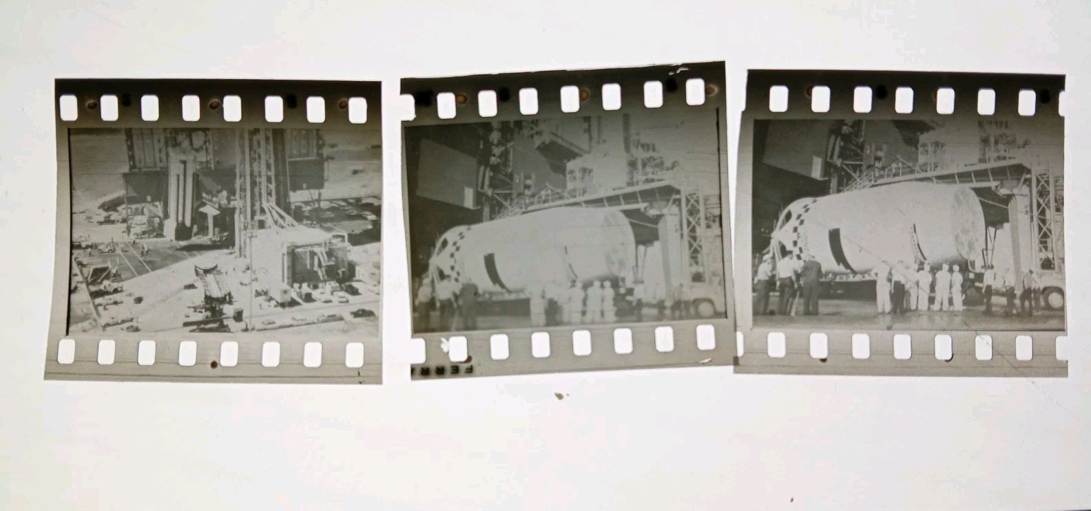 Vintage 1960s NASA Space Program Press Archive - 16 Photos & 5 Negatives - DHL