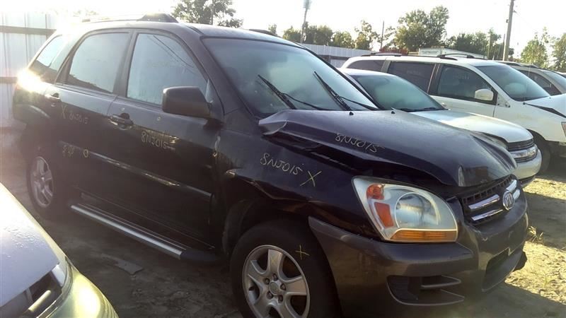 Passenger Front Spindle/Knuckle ABS 4 Cylinder Fits 05-10 SPORTAGE 103663840