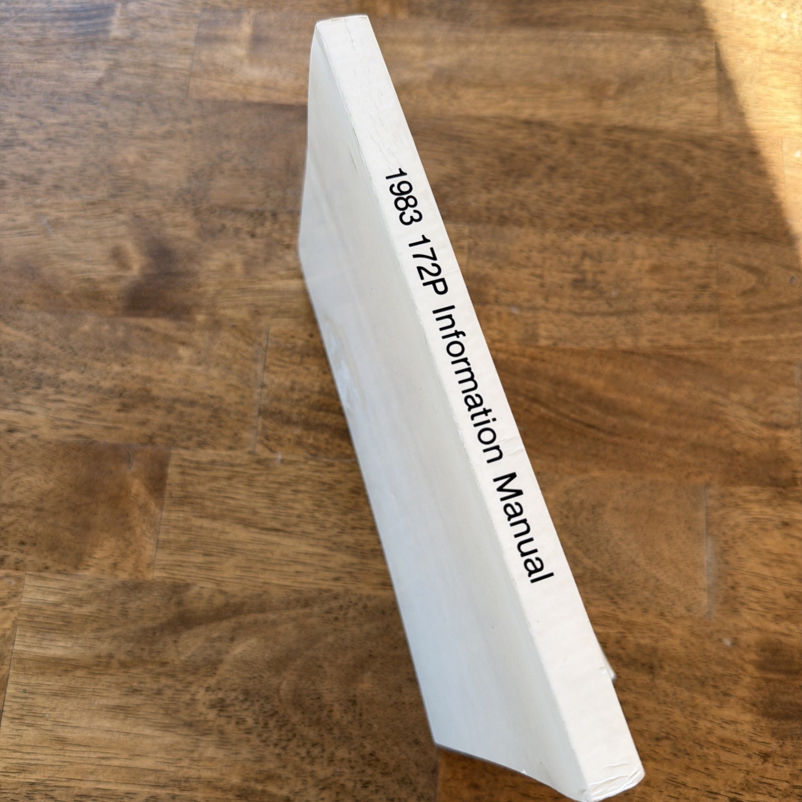 1983 Cessna Skyhawk Model 172P Information Manual - ONE OWNER / SAME DAY SHIP