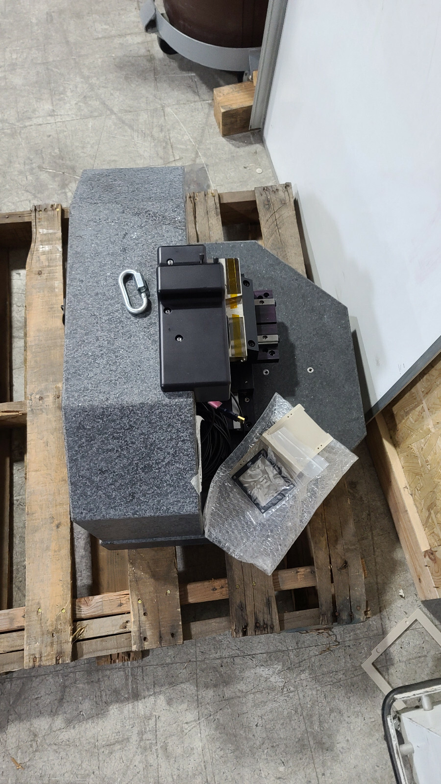 Agilent 5600LS AFM Atomic Force Microscope 8" 200mm Stage