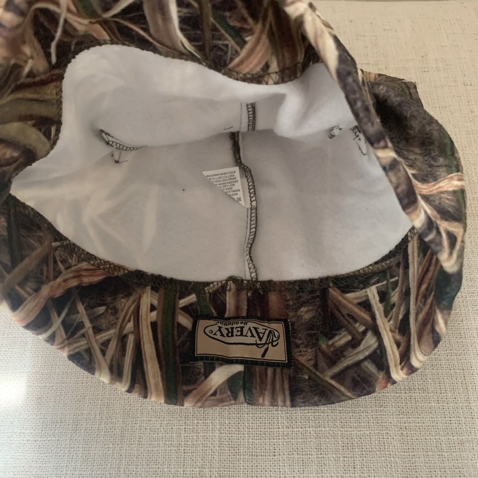 Avery Fleece Skull Cap/Blades One Size NWT
