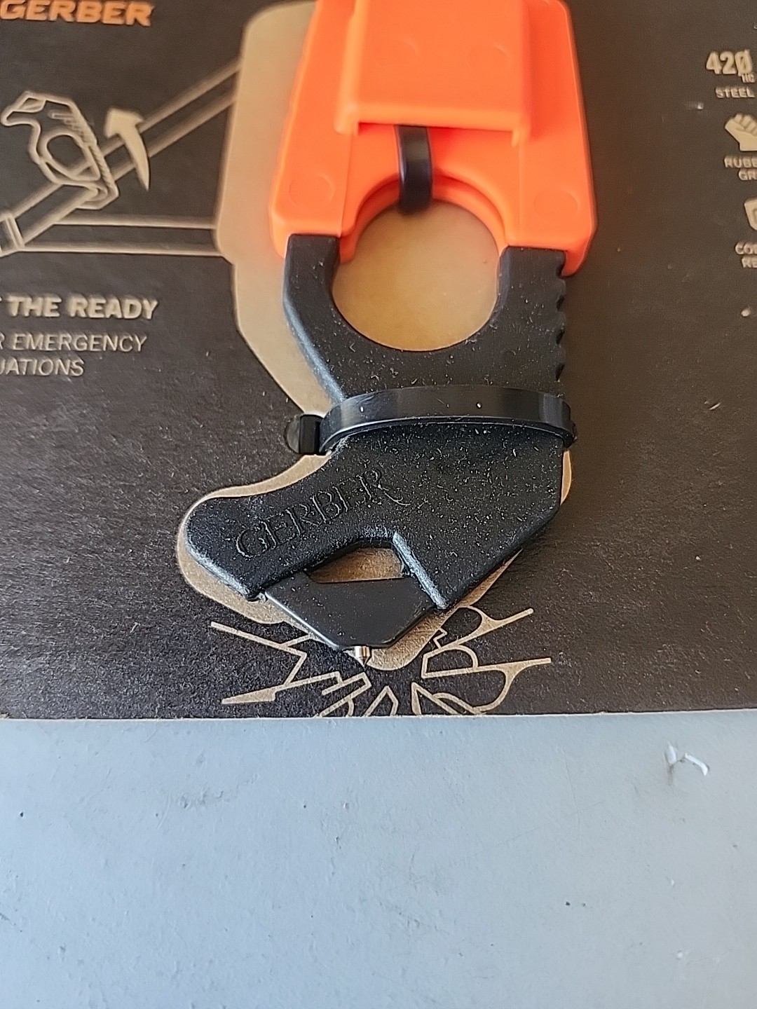 Gerber Strap Cutter With Sheath - Black orange - New