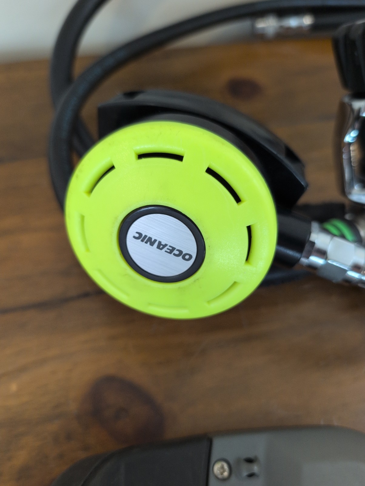 Sherwood Regulator, Octo, and SUUNTO Console. Untested
