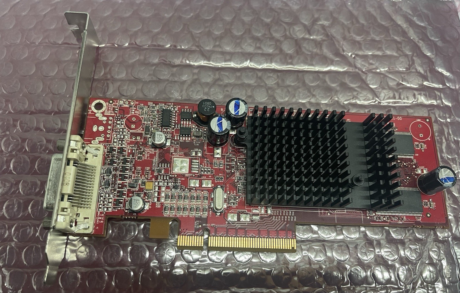 Sun Oracle ATI FireMV 2200 X8 128MB Graphics Accelerator Card 375-3545-02