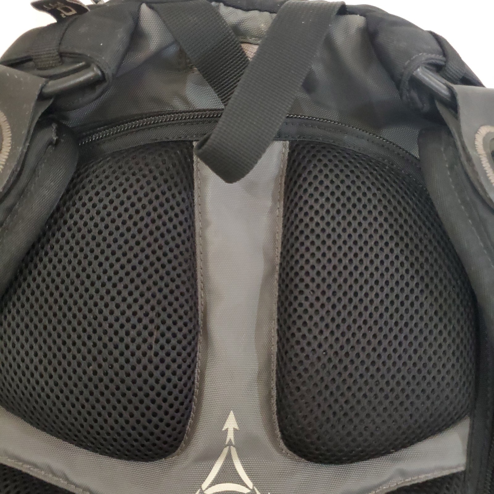 Camelbak M.U.L.E. Hydration Hiking Gray/Black Backpack **No Bladder!!!**