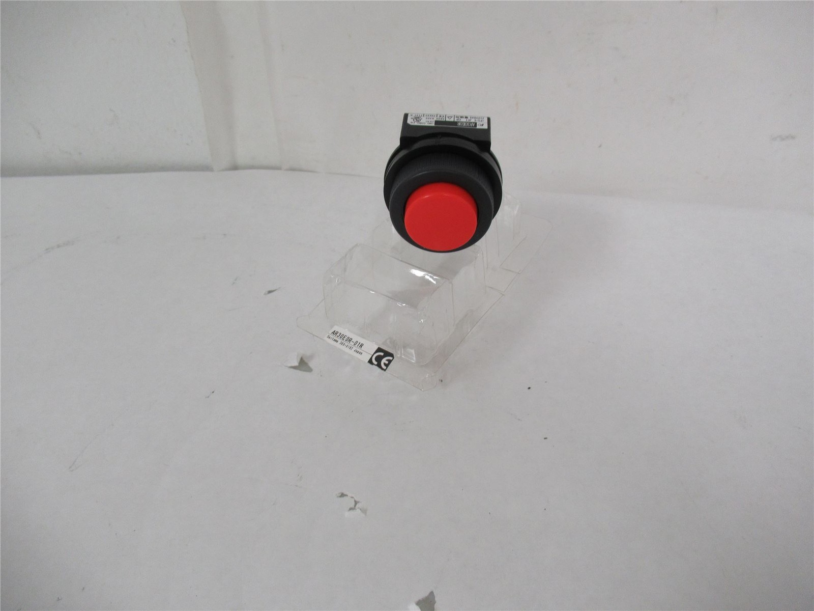 250753 New-No Box; Satima AR30E0R-01R Pushbutton Extended Momentary Red 22mm