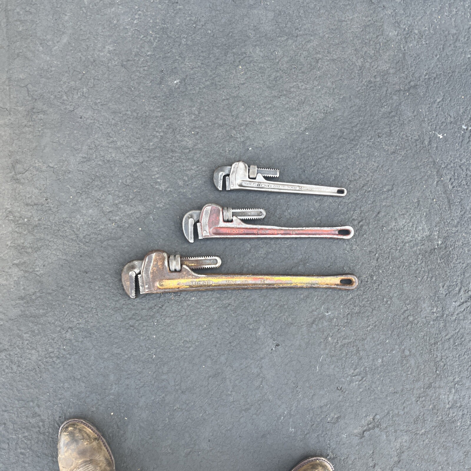 Ridgid pipe wrench set 24", 18", 14"