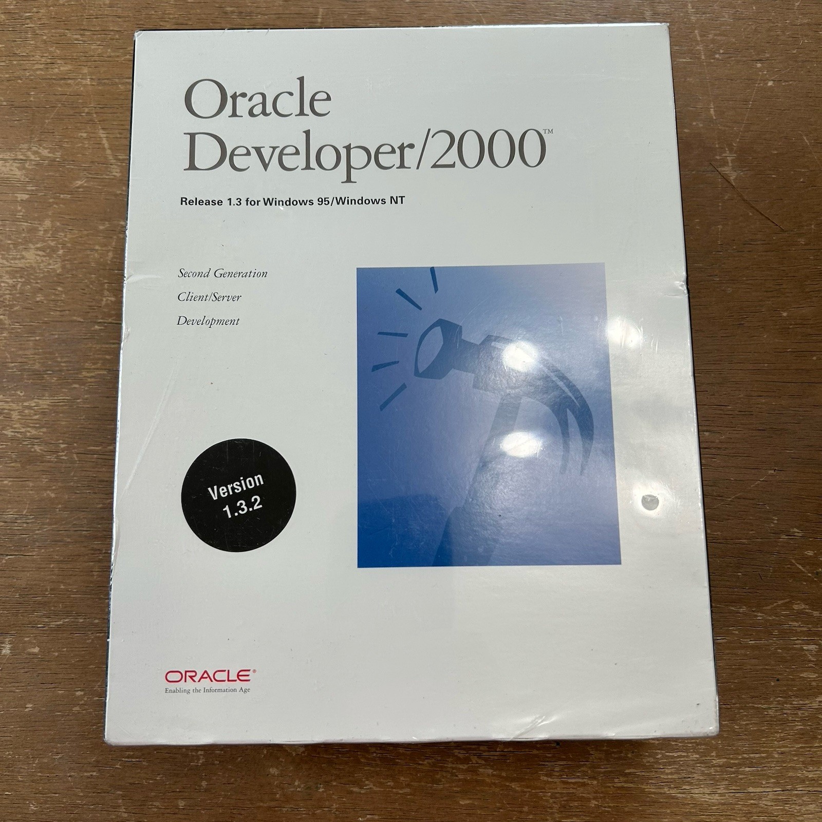 NIB Oracle Developer 2000 Version 1.3.2 for Windows 95 /Windows NT SEALED