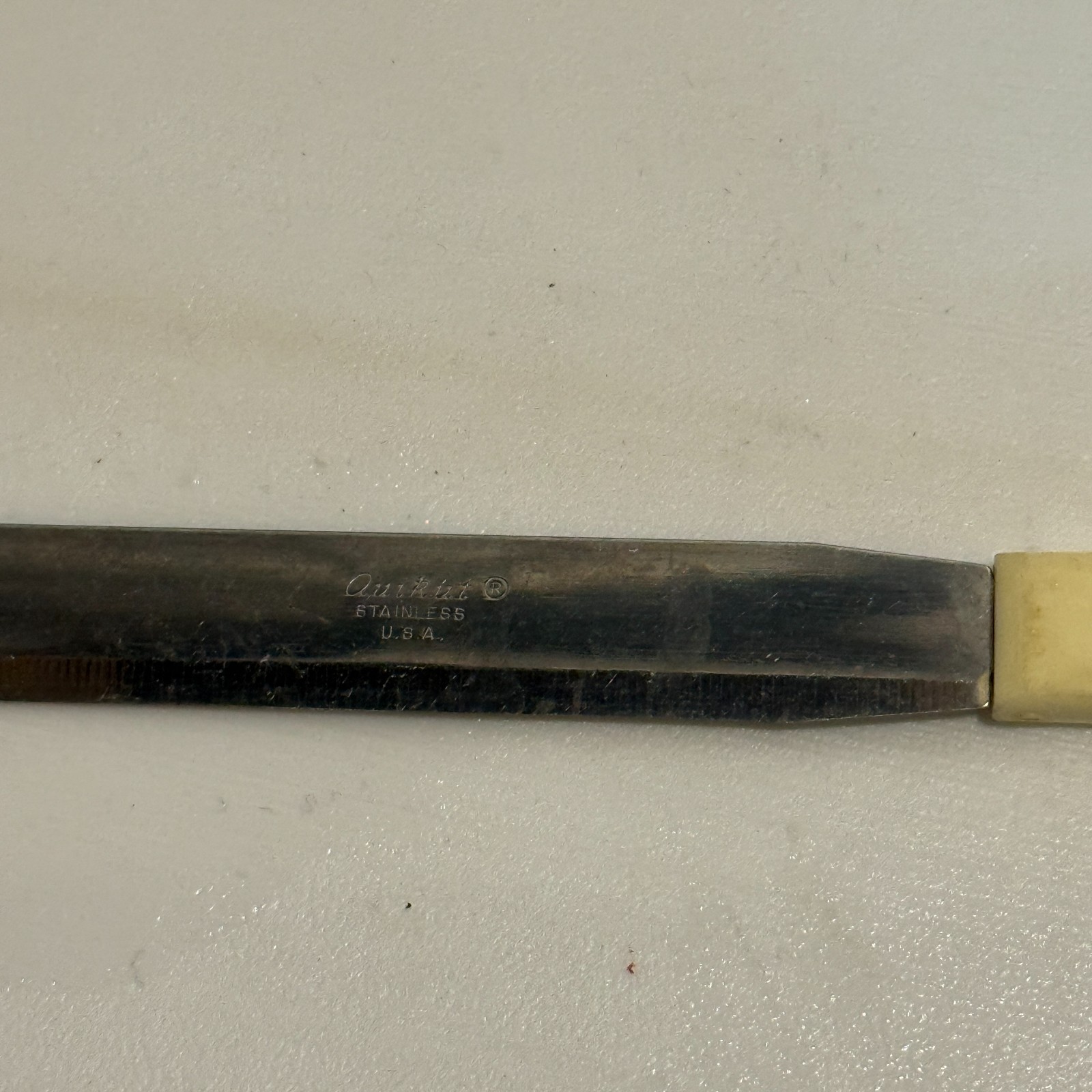 Vintage Quikut Butter Knife with Plastic Handle