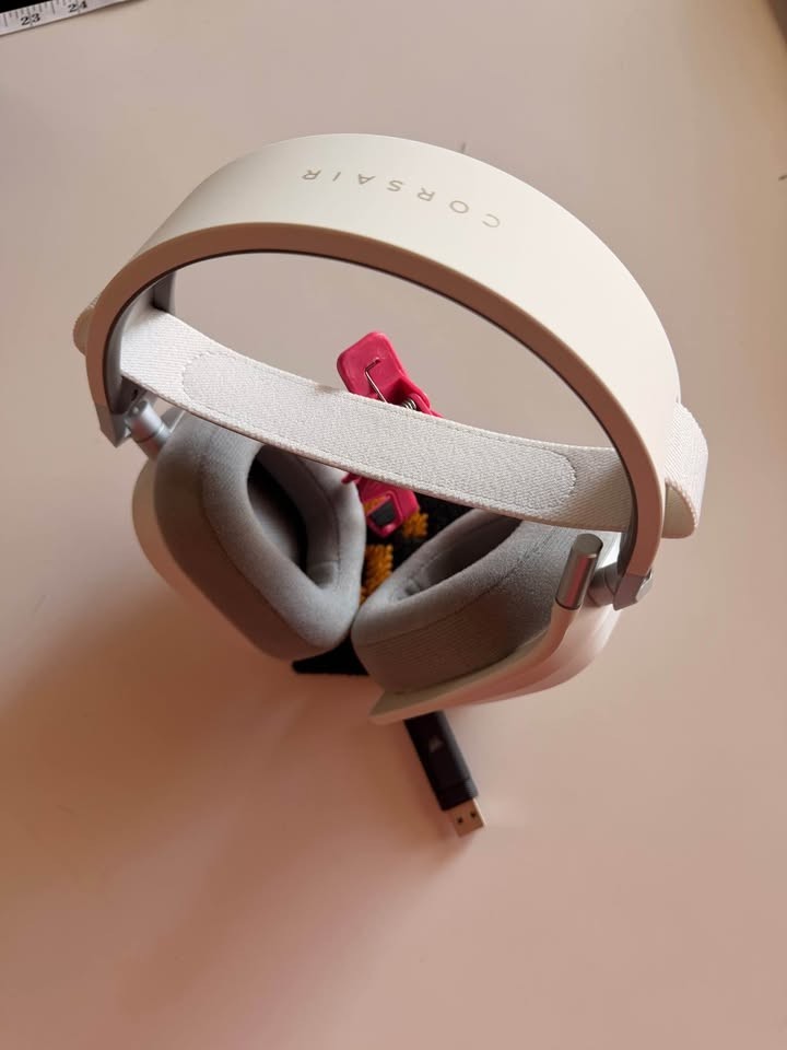 Corsair HS80 RGB Wireless Gaming Headset - Dolby Atmos, White Model # CA-9011236