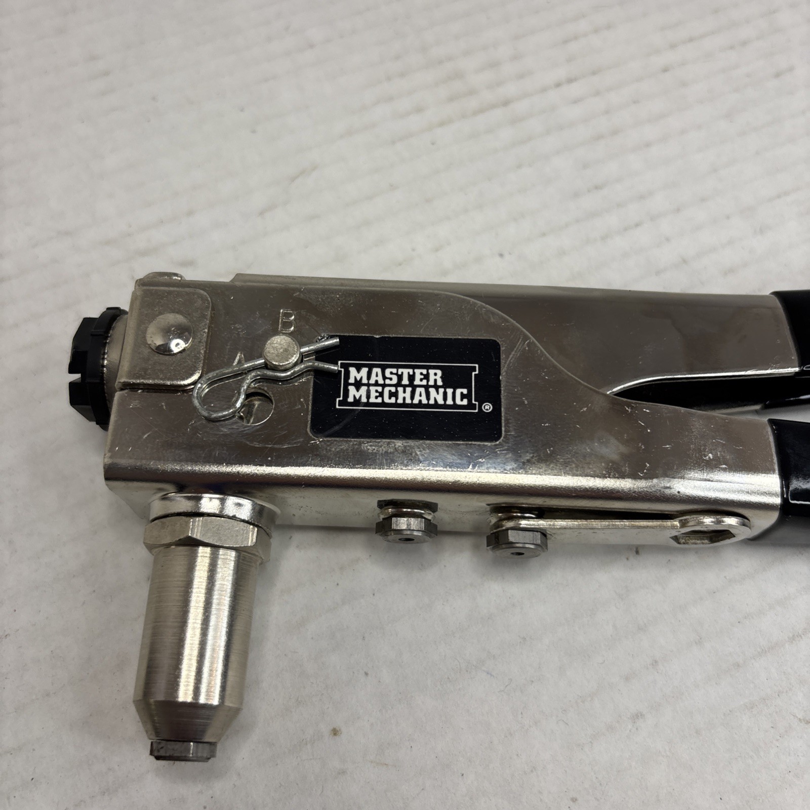 VTG Master Mechanic Heavy Duty Riveter
