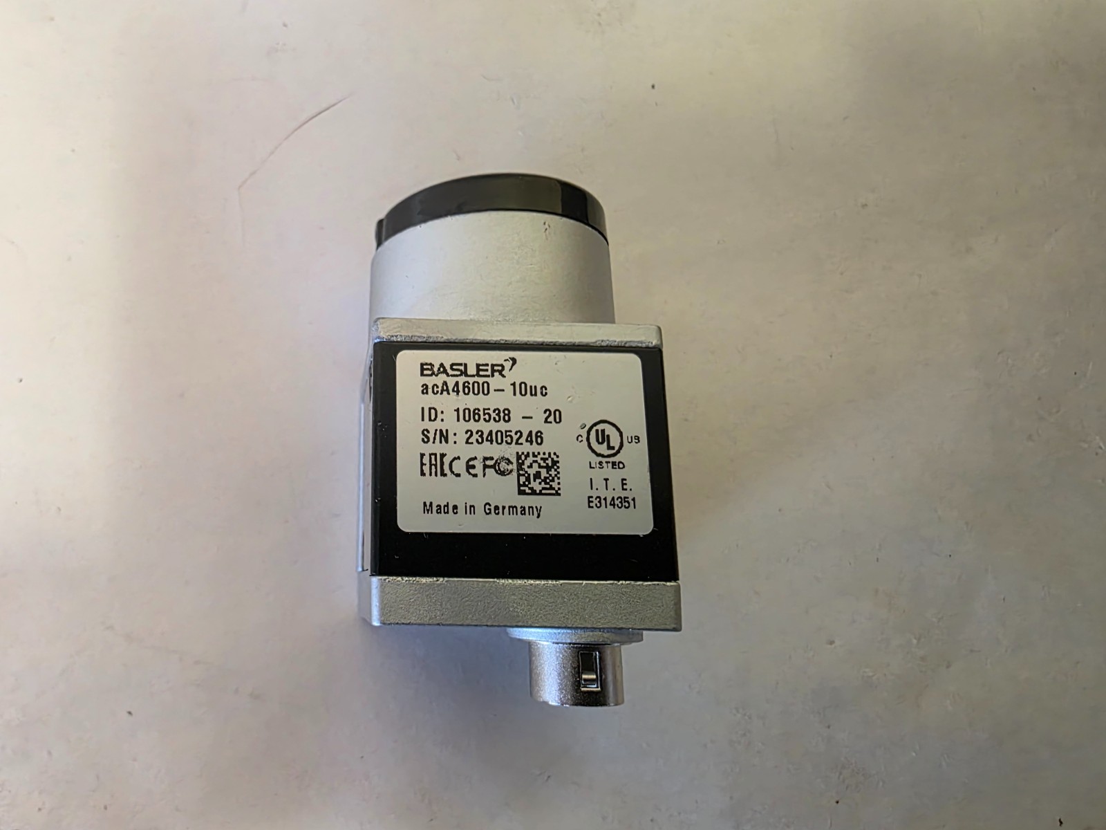 New Basler acA4600-10uc  Industrial Camera With Cap