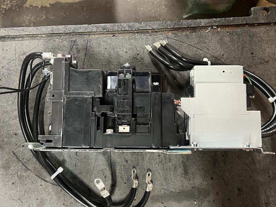 Allen Bradley 500F-DO*930 Ser C with 592-ESM-I-100A-S3 Ser A and 193-ECM-ETR New