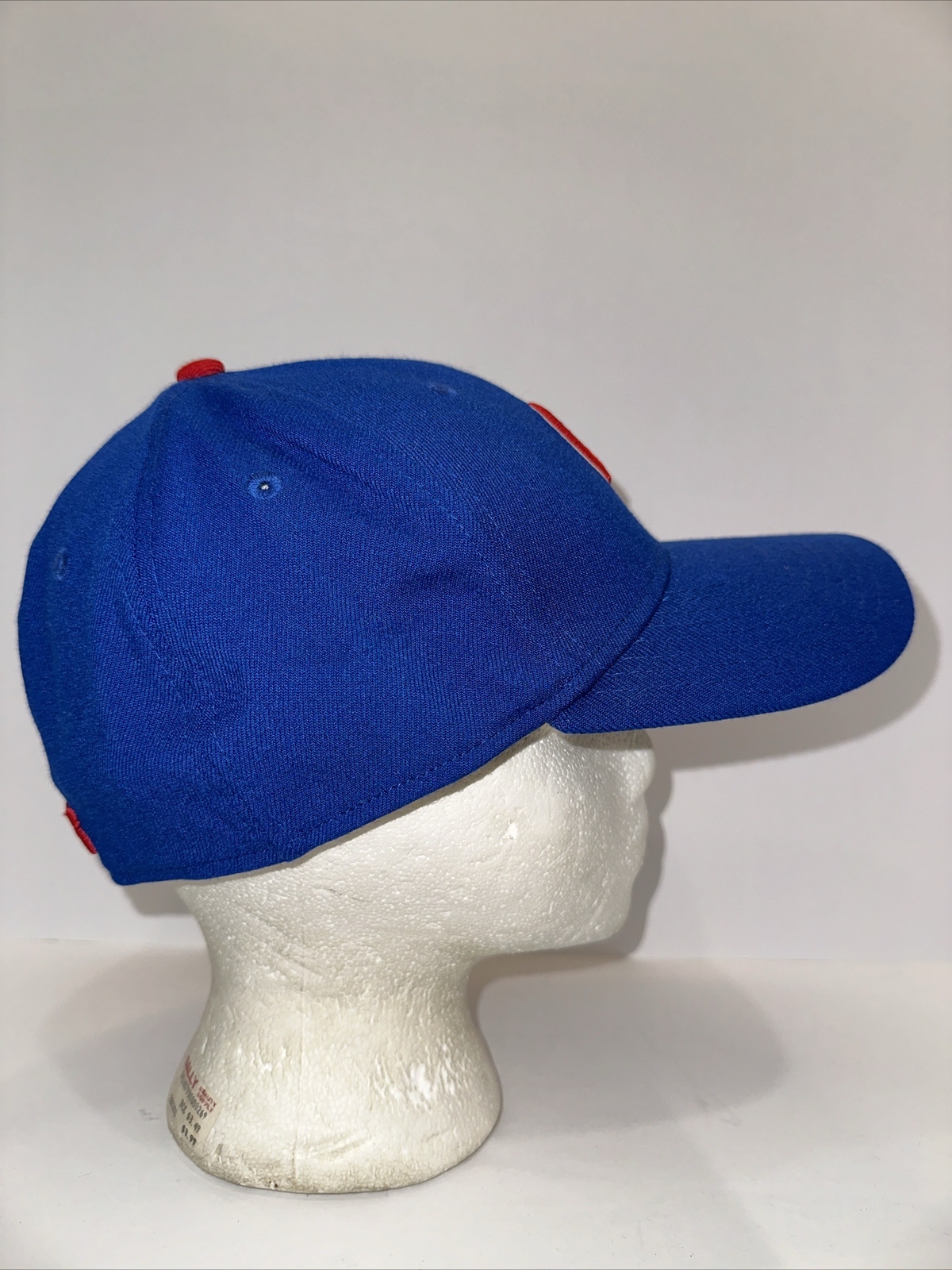 Chicago Cubs Blue Red White C on Front Hat Cap New Era 39Thirty Med Large