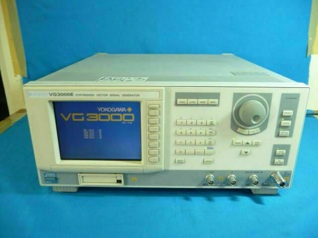 Ando VG3000E 703220-F/HS/AG2 Synthesized Vector Signal Generator 250kHz 3.2GHz