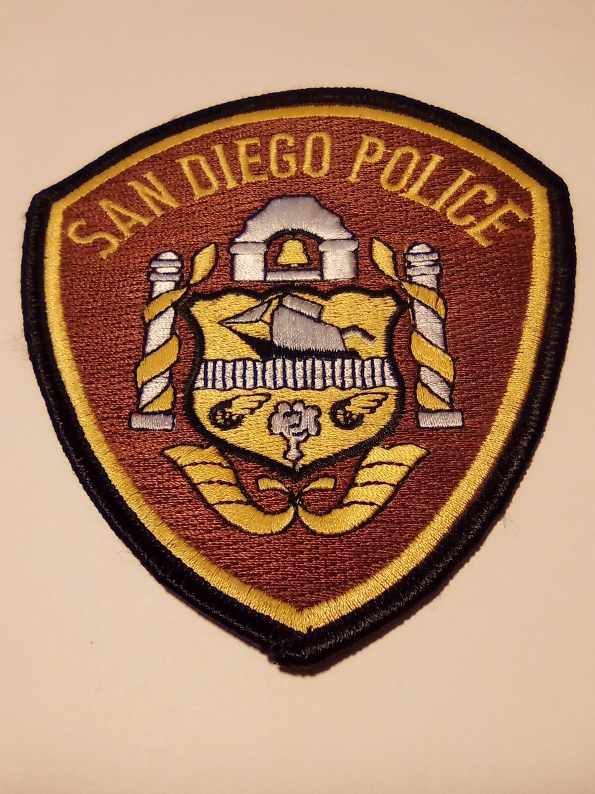 SAN DIEGO, CALIFORNIA POLICE LOGO PATCH GREAT FOR ANY COLLECTION!