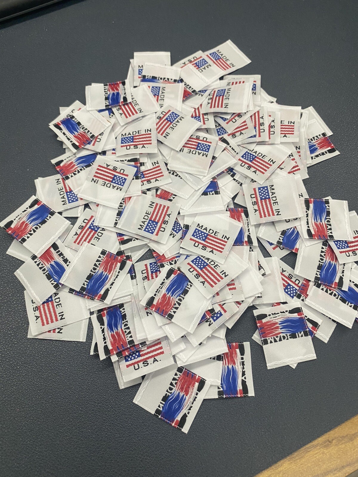 American Flag Woven Label - 1" X 1.5" - (1,000pcs)