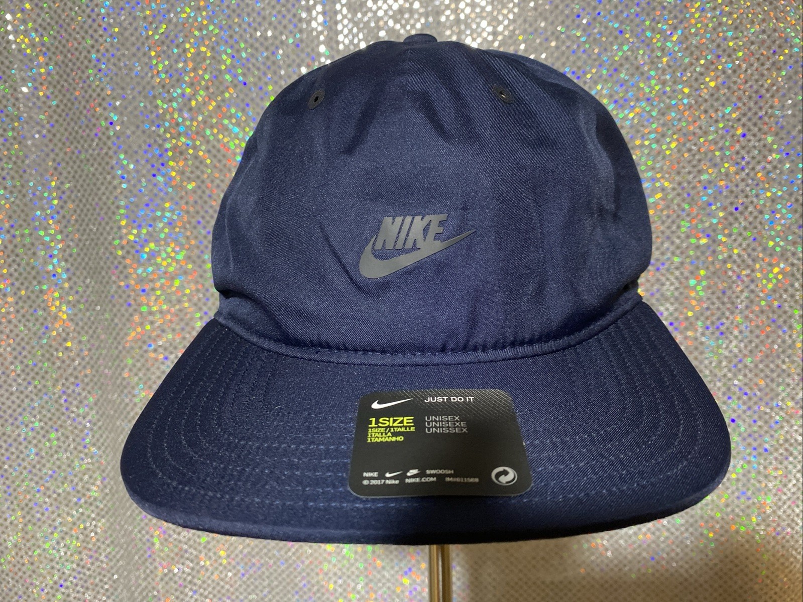 Nike Just Do It Dry Fit Polyester Golf Cap adjustable Strap ￼ ￼