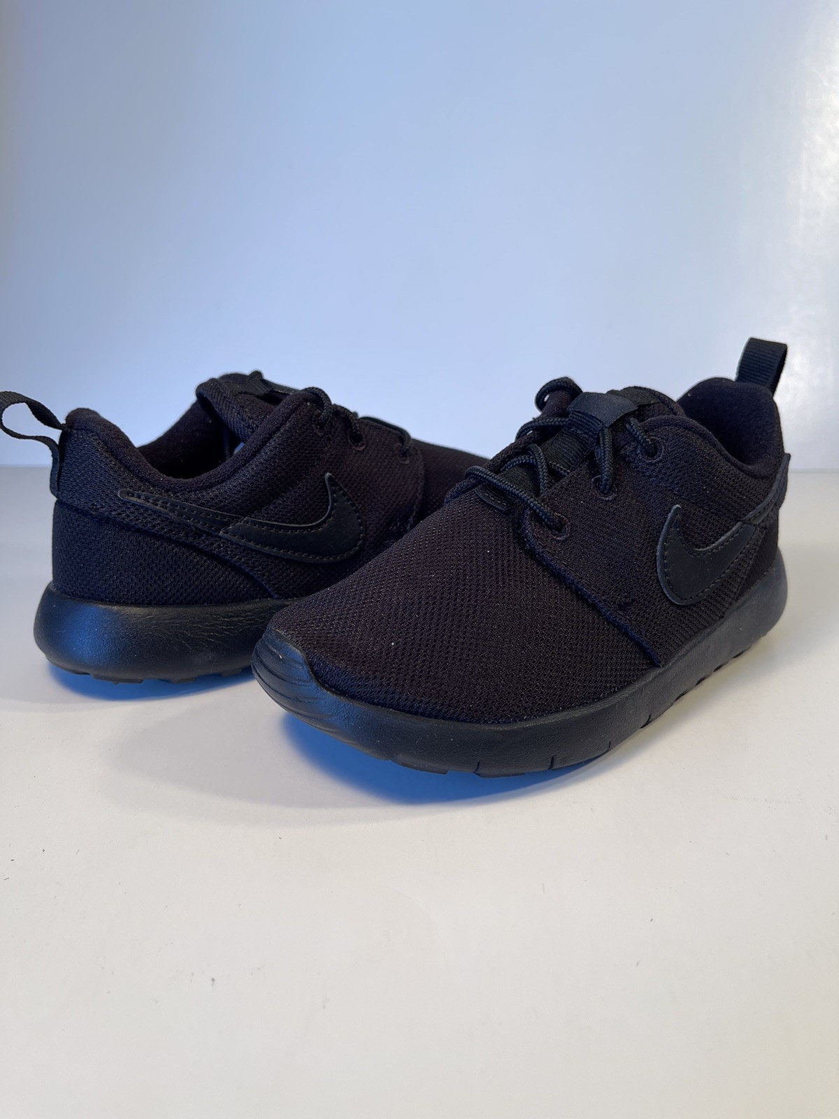 Nike Roshe One (PS), Size 3Y, 749427 031, Black/Black, Triple Black, Preschool