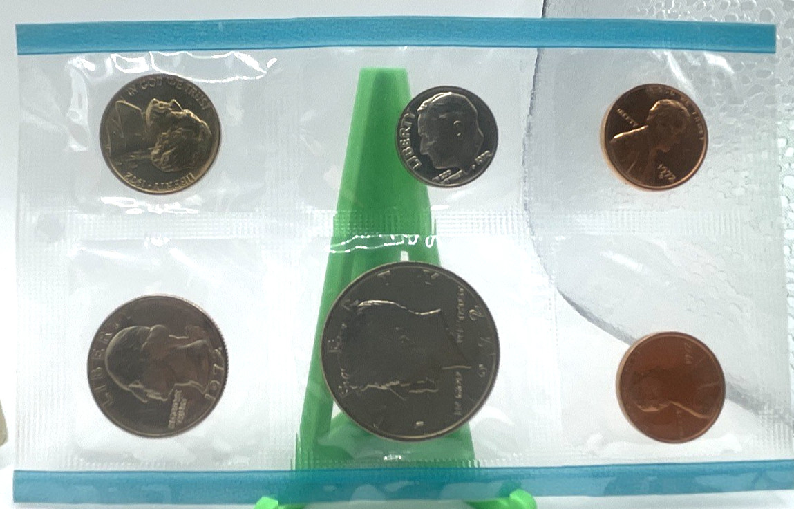 1972 U.S. Mint Uncirculated Coin Set – Mint Cello Packaging