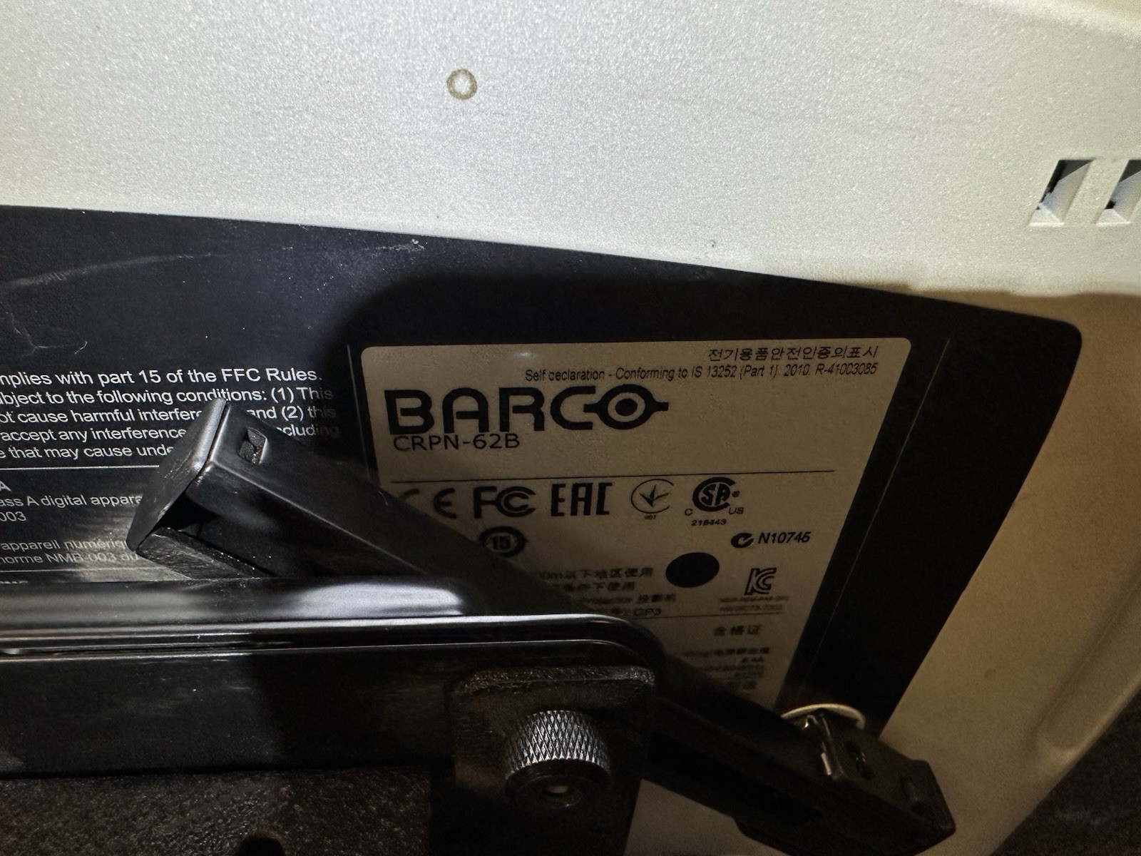 Barco CRPN-62B -447 HOURS ONLY-No Remote