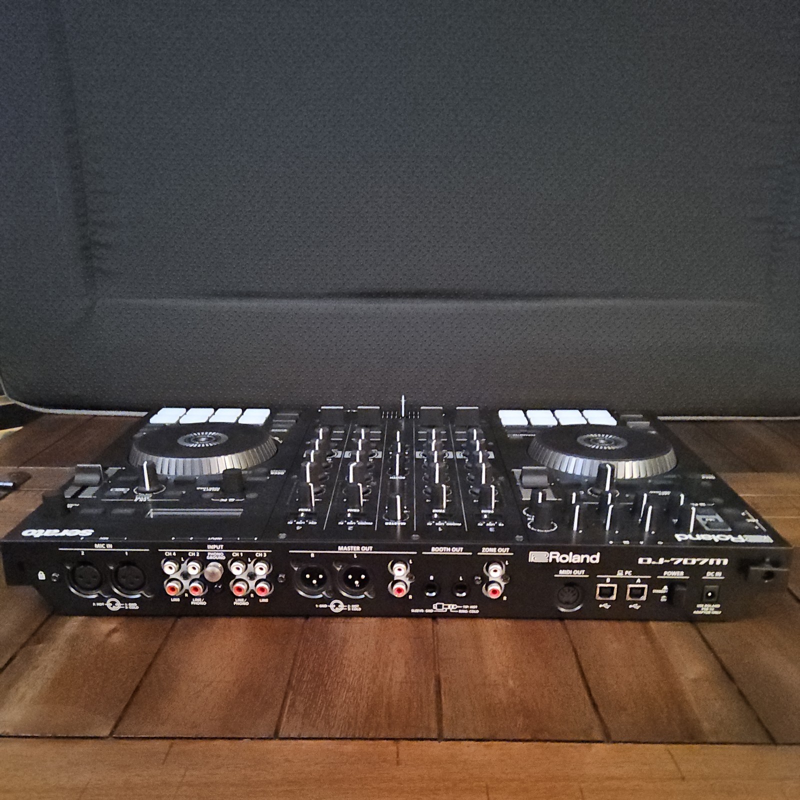 Roland DJ-707M 4-deck Serato DJ Pro Controller with Drum Machine and Vocal