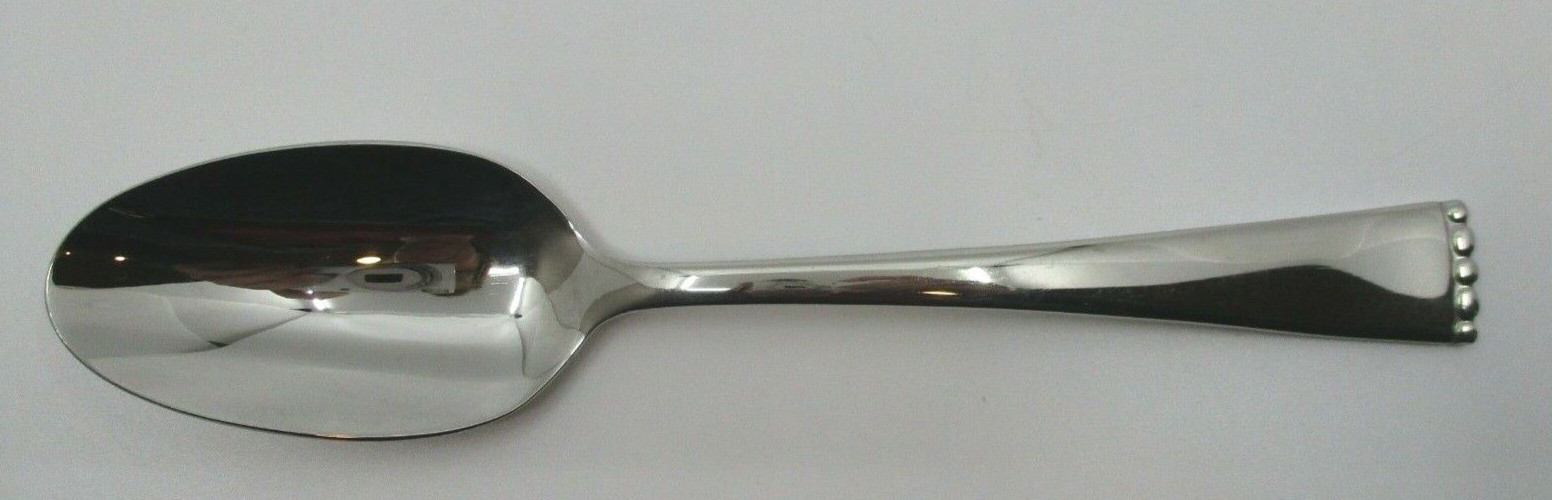 ONEIDA STAINLESS CLASSIC PEARL TABLE / SERVING  SPOON - 8 3/8" - 03I