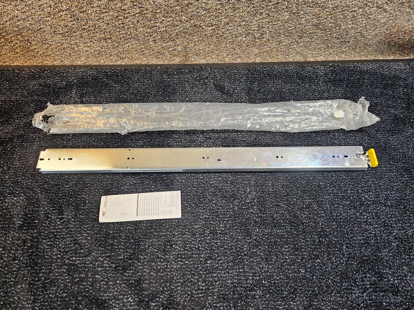 Knape & Vogt 8908 36" Drawer Slide w/ 500lb Capacity, Full Extension Side-Mount