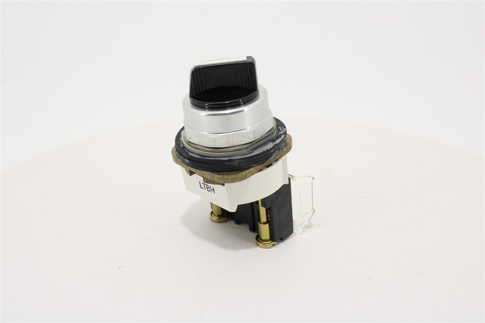 Allen-Bradley 800T-H19D1 Selector Switch | 2-Position | Spring Return | 1 NO