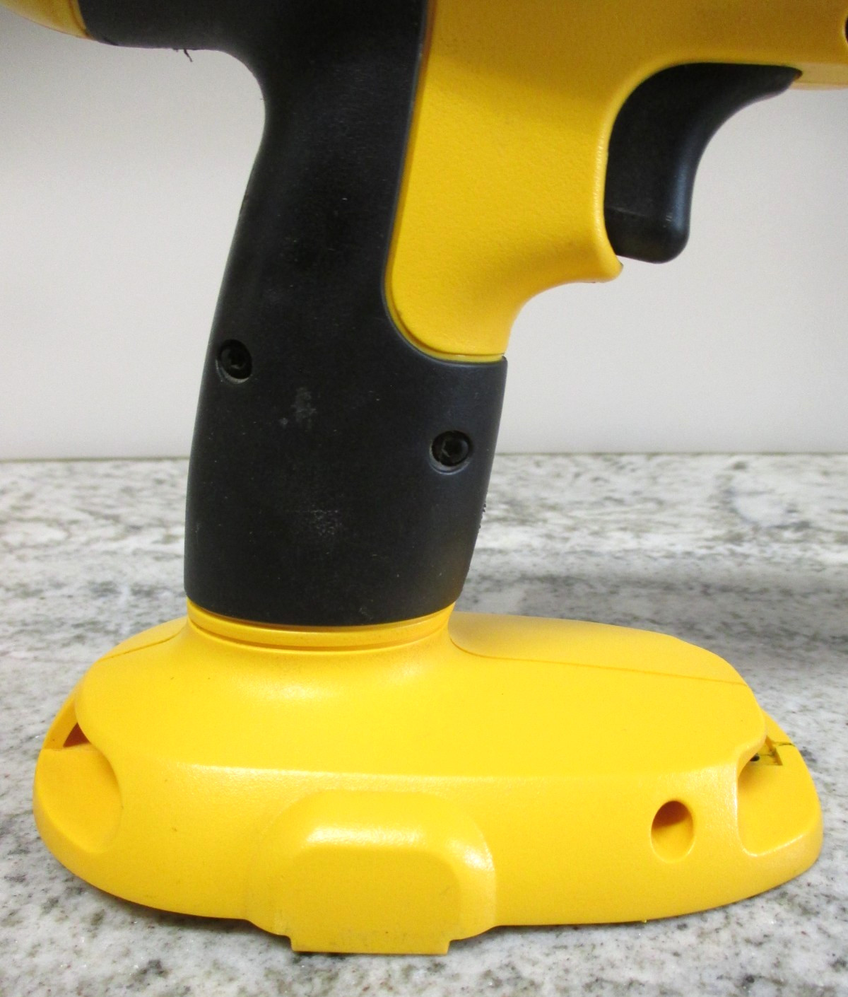 Dewalt 18V Volt DC759 (DC970) 1/2" Cordless DRILL DRIVER *Bare Tool* SUPERB COND