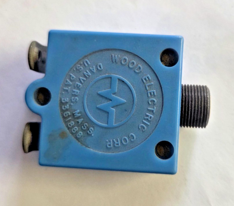 Cessna General Aircraft 5 Amp Push Button Circuit Breaker