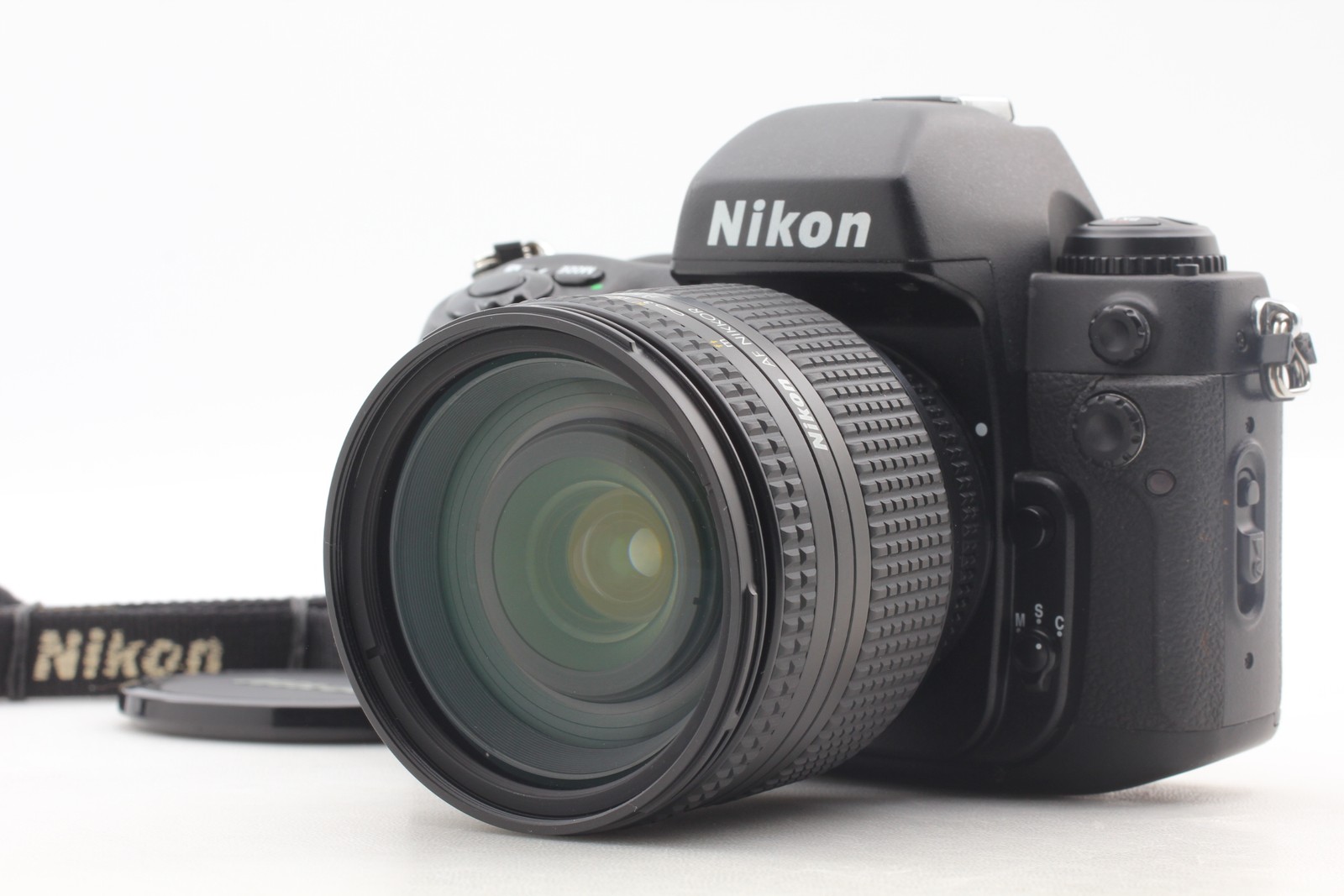 [ Near MINT ] Nikon F100 Film Camera AF 24-120mm f3.5-5.6 D Lens From JAPAN