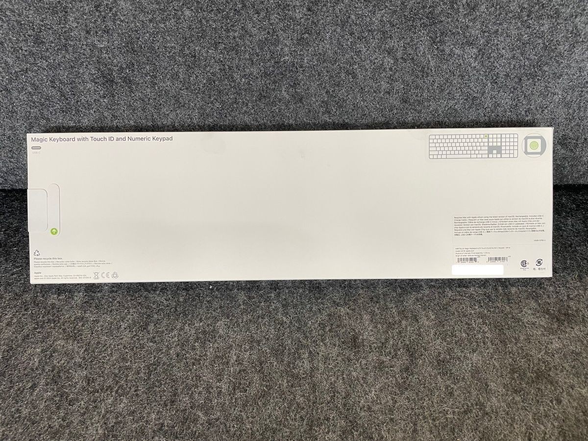 APPLE A3119 Magic Keyboard with Touch ID and Numeric Keypad White