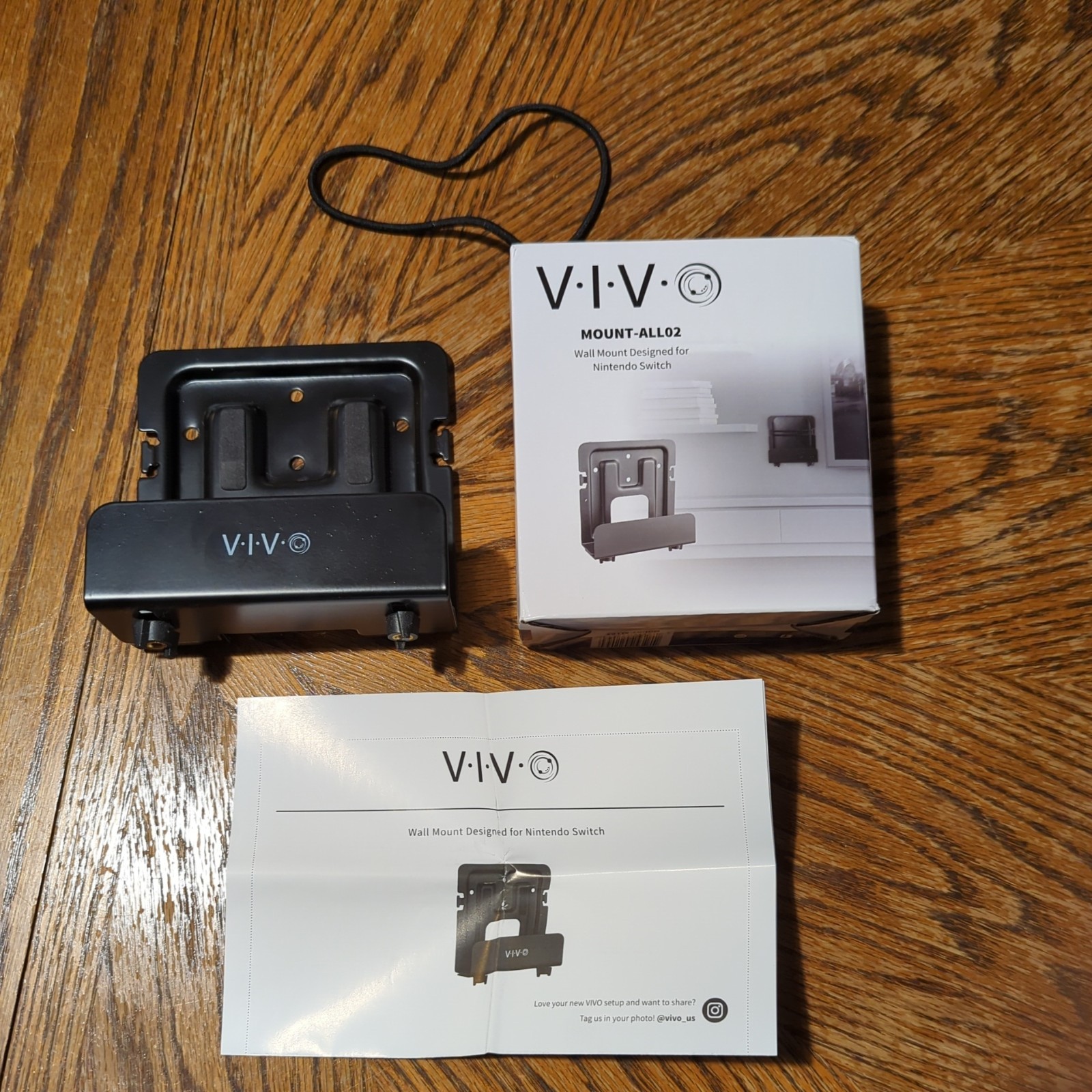 VIVO MOUNT-ALL02 Wall Mount for Nintendo Switch Console, Black
