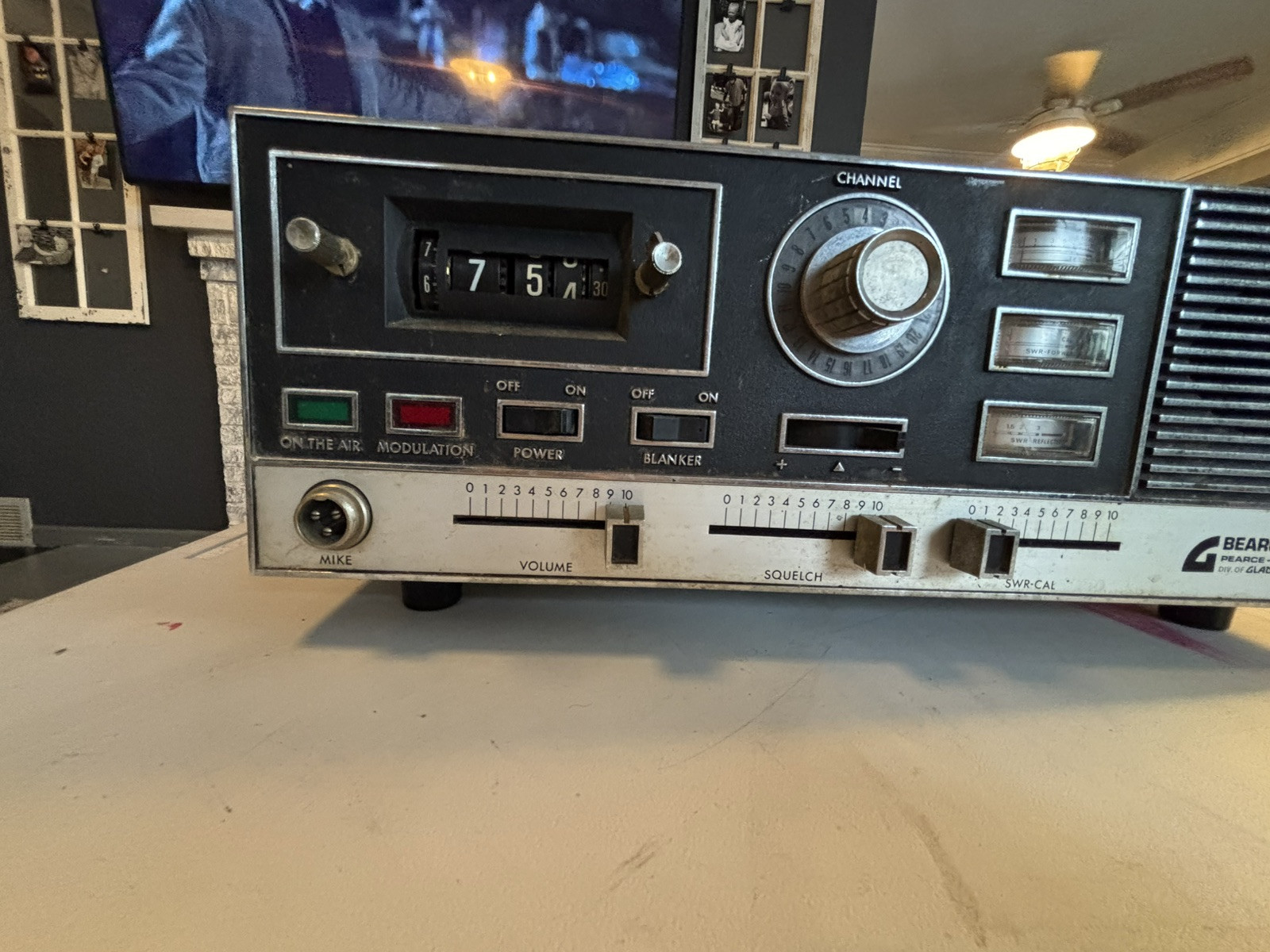 PEARCE SIMPSON BEARCAT 23 CHANNEL BASE CB RADIO