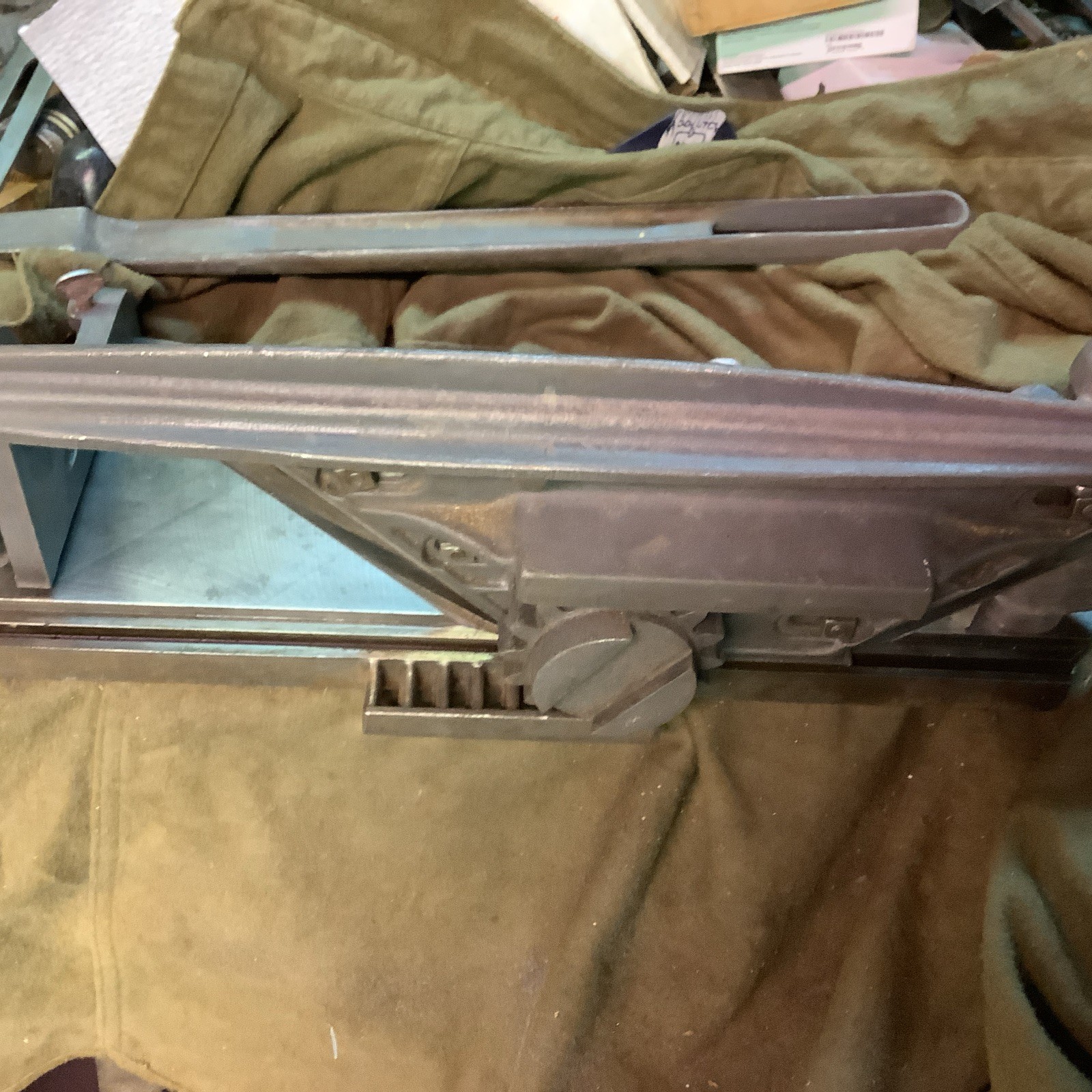 Dosch Miter Cutter